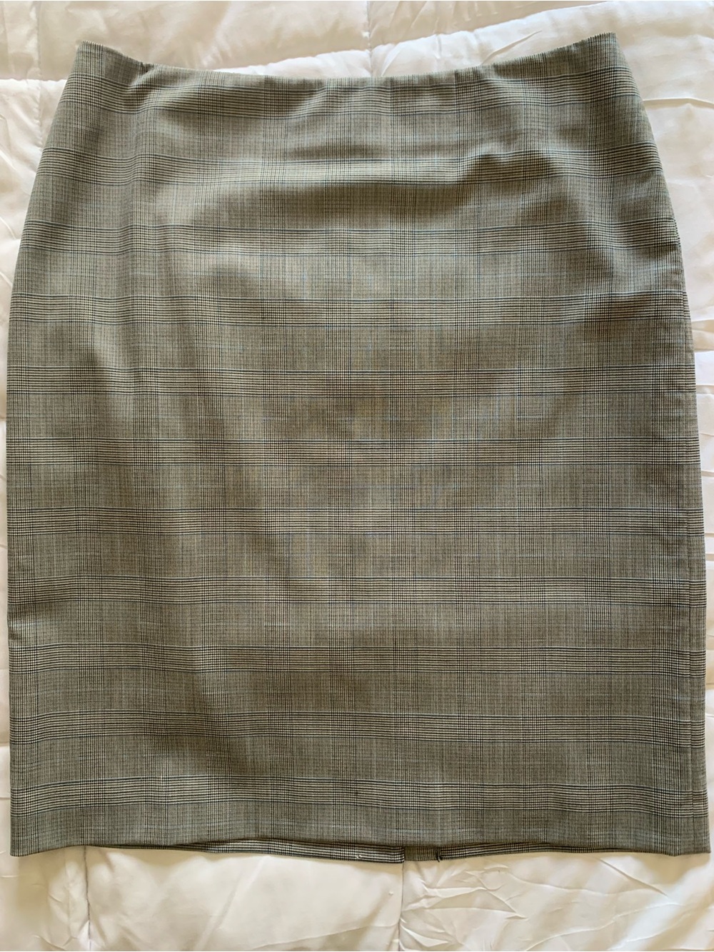Ann Taylor Factory Plaid Pencil Skirt in Gray Black Blue Women’s 14 knee